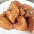 Best Fried Chicken Wings (8) in Sarasota, FL